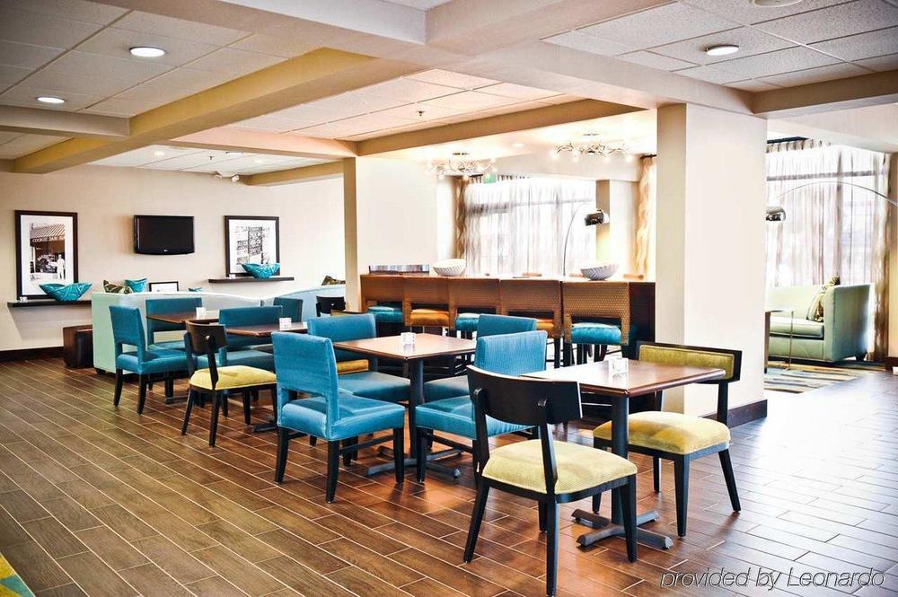 Hampton Inn Birmingham/풀턴데일 레스토랑 사진