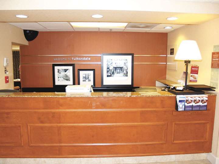Hampton Inn Birmingham/풀턴데일 내부 사진