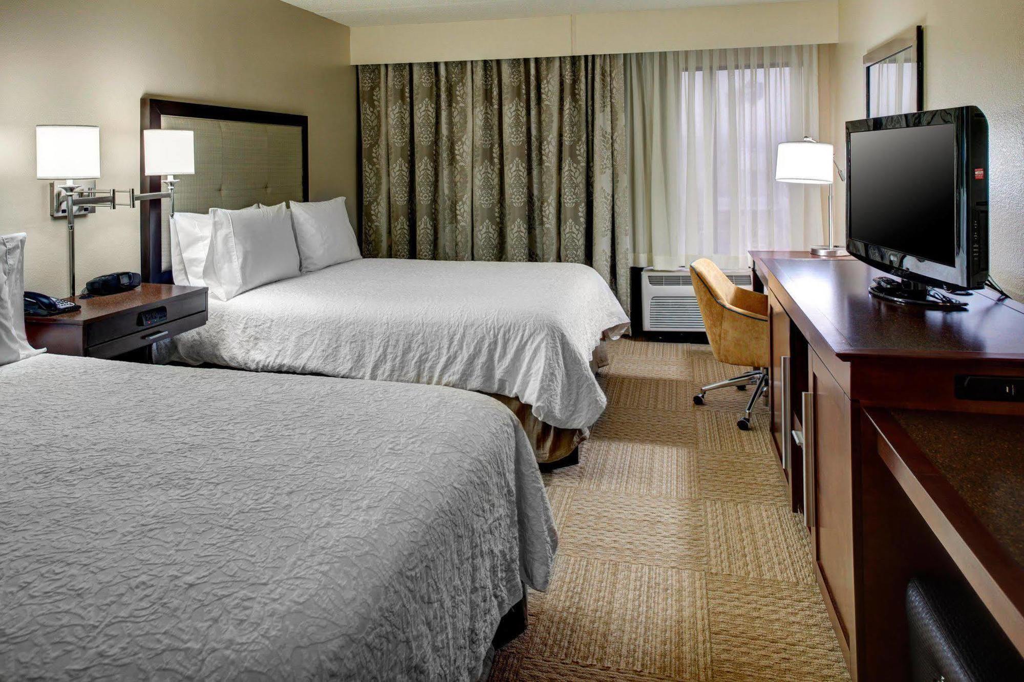 Hampton Inn Birmingham/풀턴데일 외부 사진